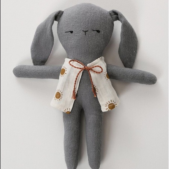 ❤️… ELLIE FUNDAY + Rylee & Cru - Gray Boy Bunny Doll - Picture 1 of 5